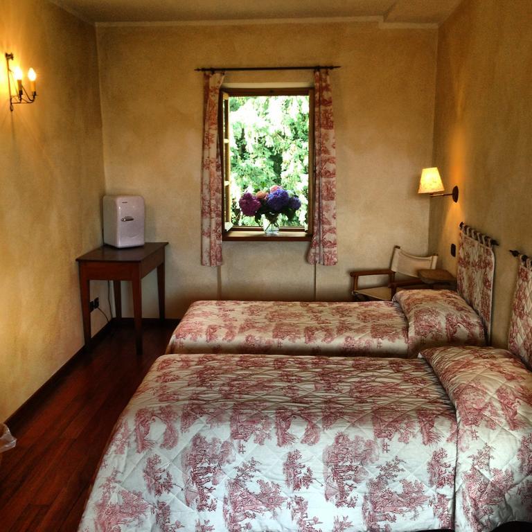 Le 5 Frecce Villa Cavour Rom bilde